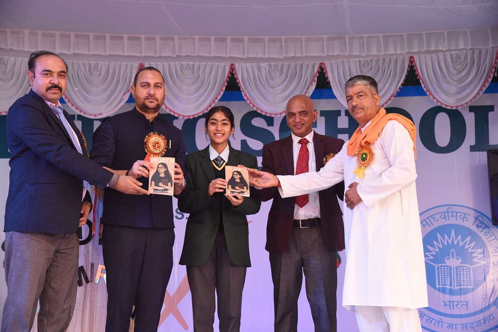 The Annual Function 2025 at S.D. Public School, Hamirpur was a grand showcase of creativity, confidence, and cultural brilliance.